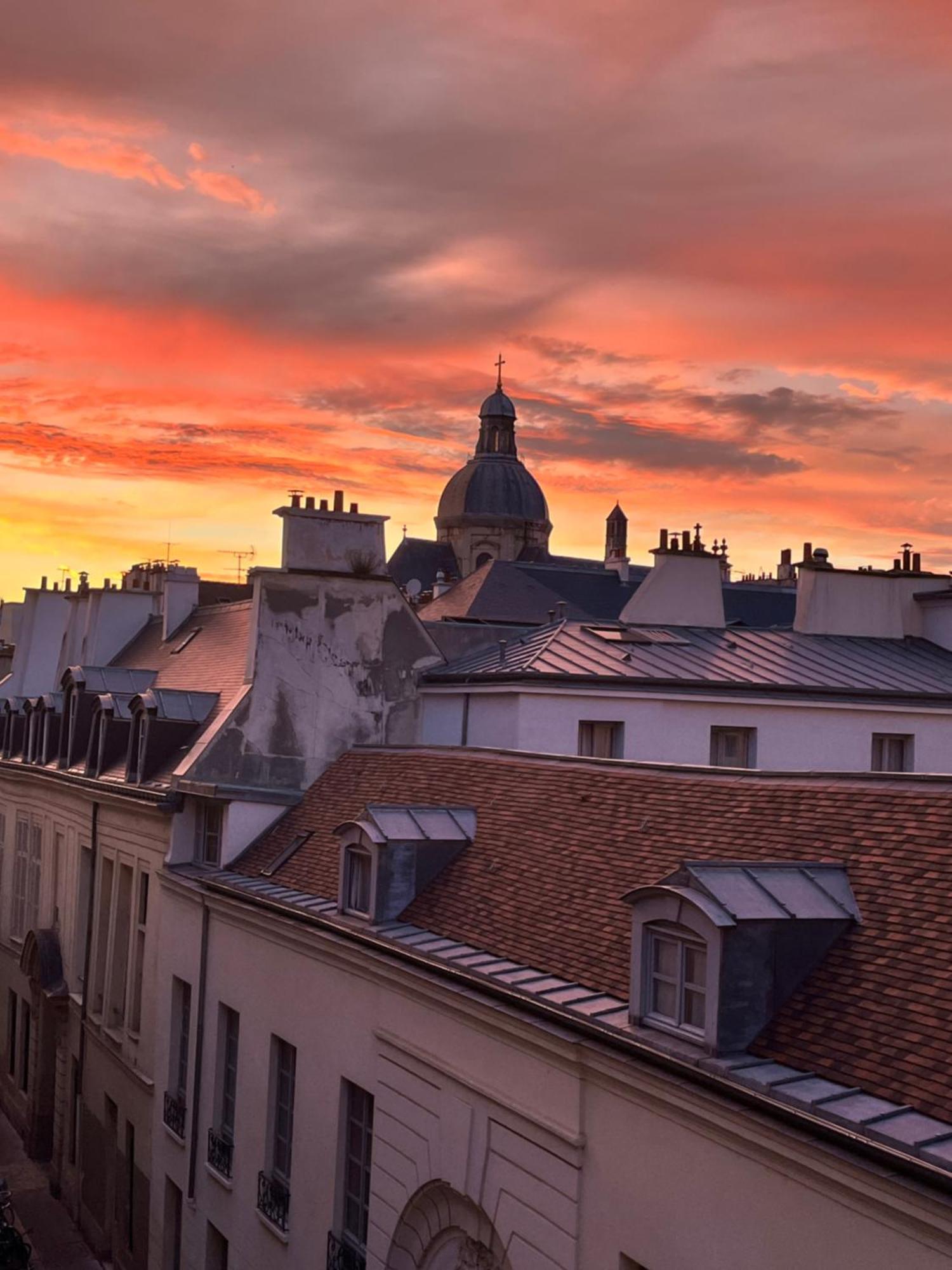 Apartment Heart Of Le Marais - Modern & Cosy Nest In The Old Paris